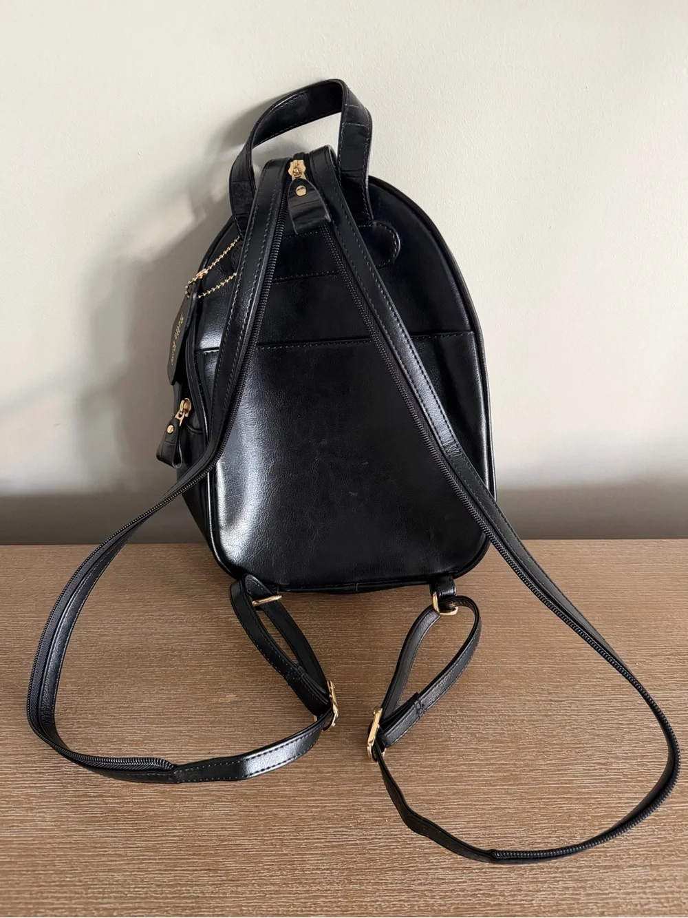 Vintage Belle Rose Black Croc Embossed Backpack Purse
